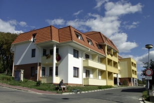 Dům s pečovatelskou službou